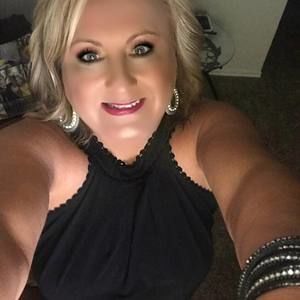 Meet your Posher, Pamela